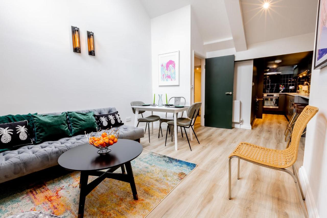 Modern 2 Bedroom Queen Street Apartment Норвич Экстерьер фото